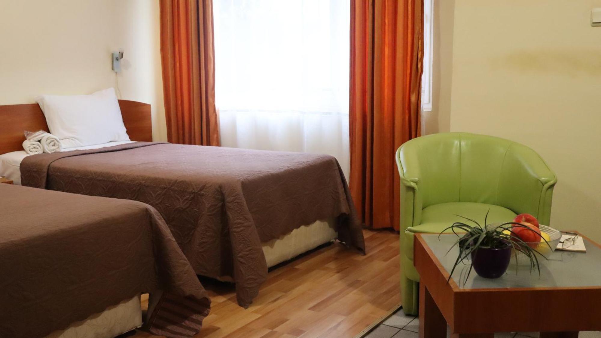 Hotel Palitra Varna Dış mekan fotoğraf