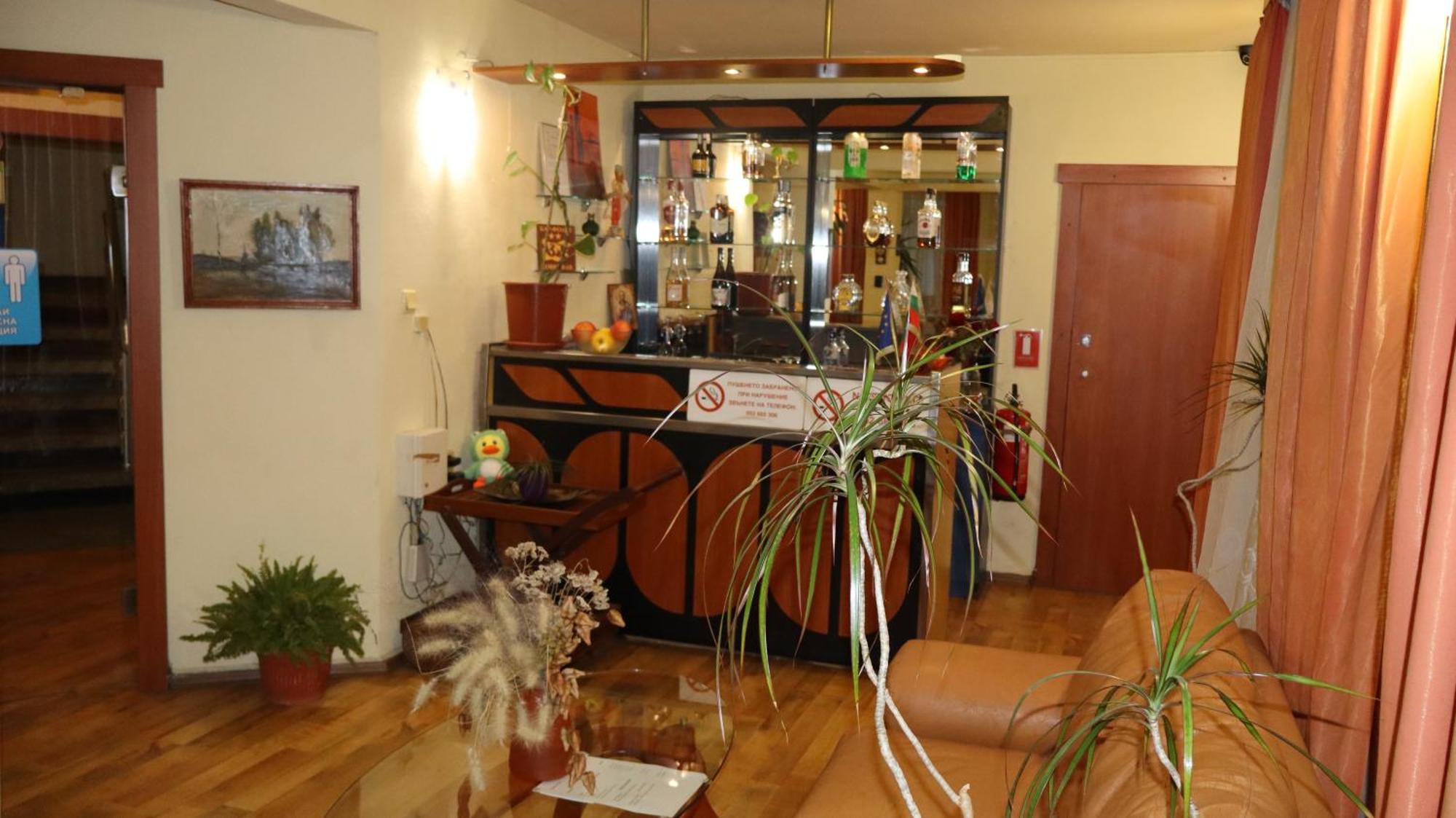 Hotel Palitra Varna Dış mekan fotoğraf
